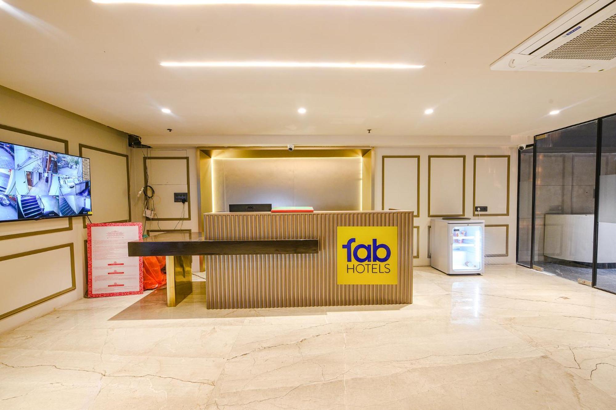 Fabhotel Prime Qotel Janakpuri 德里 外观 照片