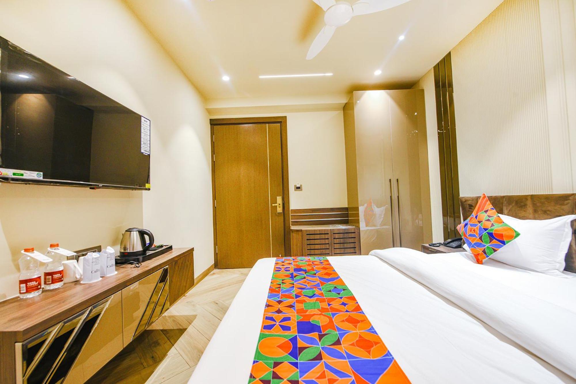 Fabhotel Prime Qotel Janakpuri 德里 外观 照片