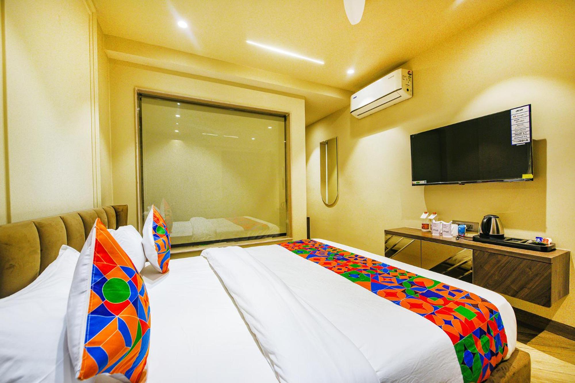 Fabhotel Prime Qotel Janakpuri 德里 外观 照片