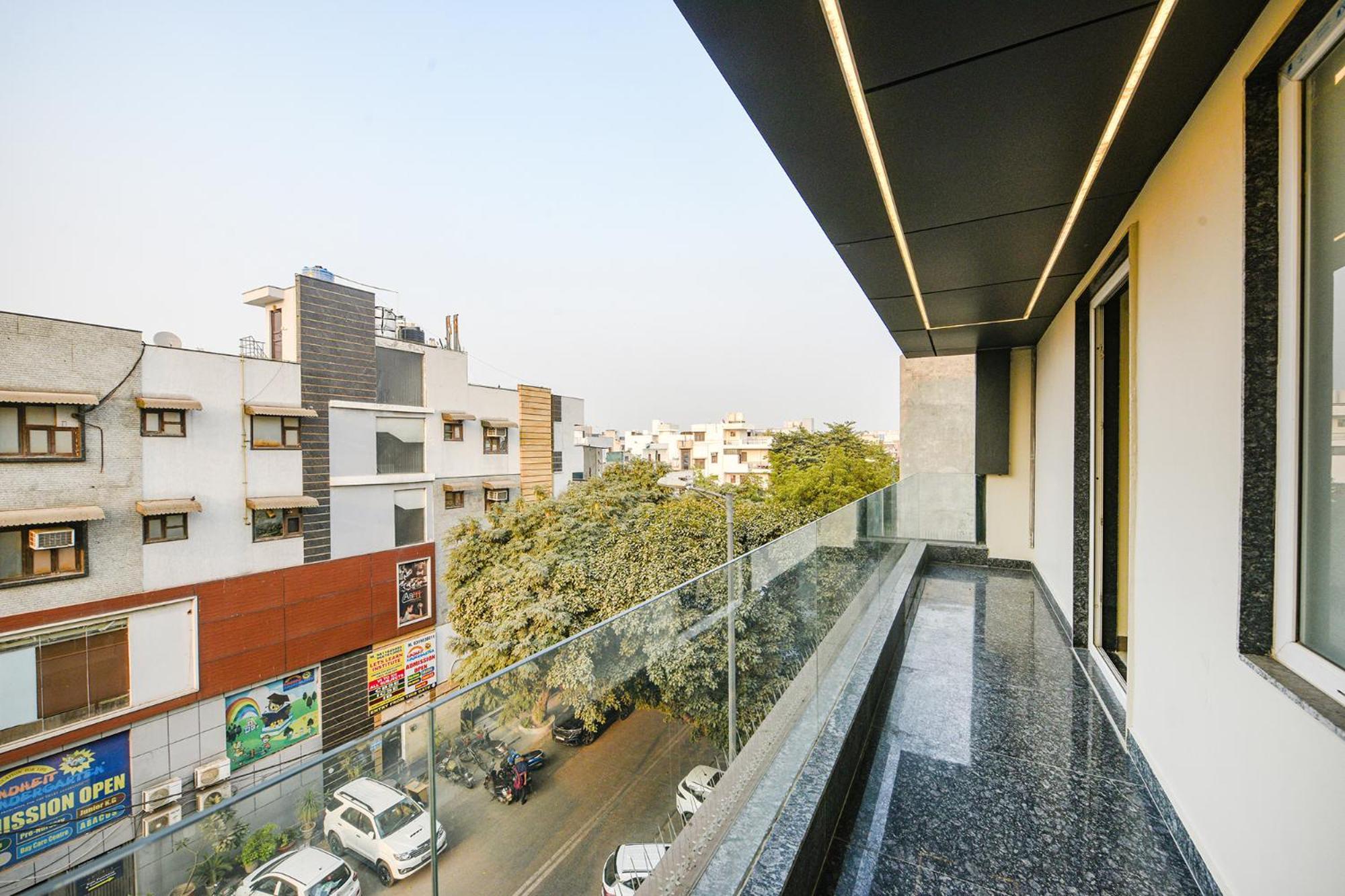 Fabhotel Prime Qotel Janakpuri 德里 外观 照片