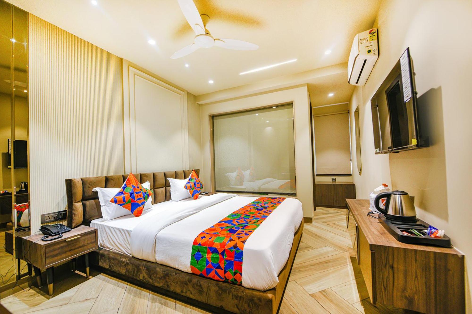 Fabhotel Prime Qotel Janakpuri 德里 外观 照片